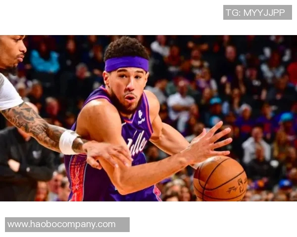 布克助攻与失误并存球队急需真正控卫提升整体表现