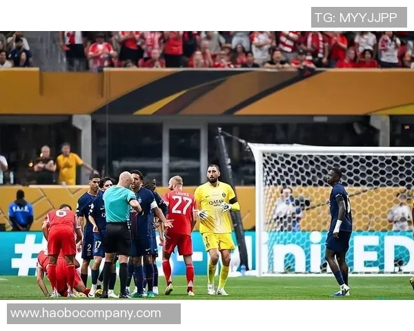 哈曼盛赞拜仁与巴黎对决将成巅峰对决两队实力不容小觑