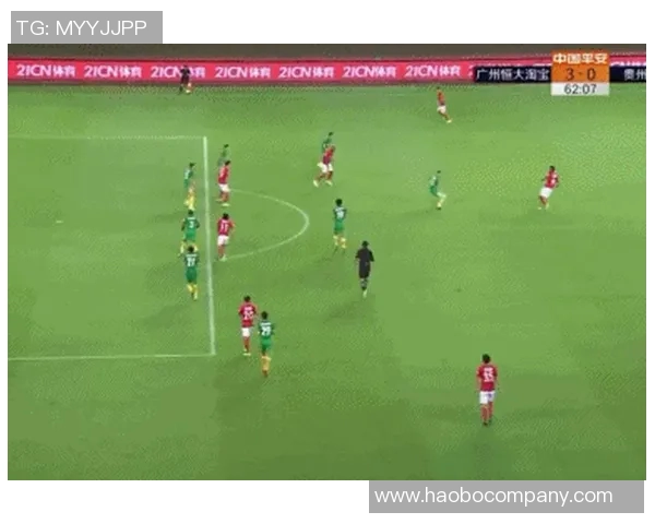 塔利斯卡完美帽子戏法展现转型中锋实力三次抢点三次破门左右脚头球俱佳