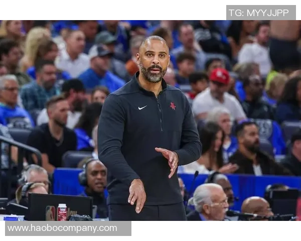 乌度卡强调提升三分球产量鼓励球员果断出手增加底角三分机会