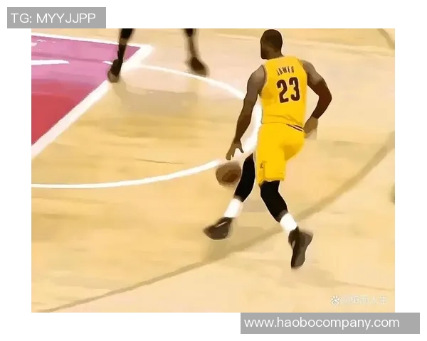 詹姆斯谈比赛防守表现与争议判罚的感受与看法