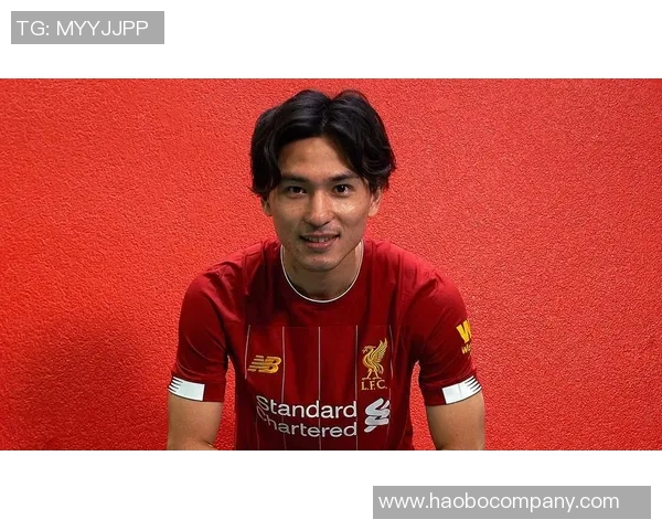 日本与加纳交锋前发布海报南野拓实成为焦点球员