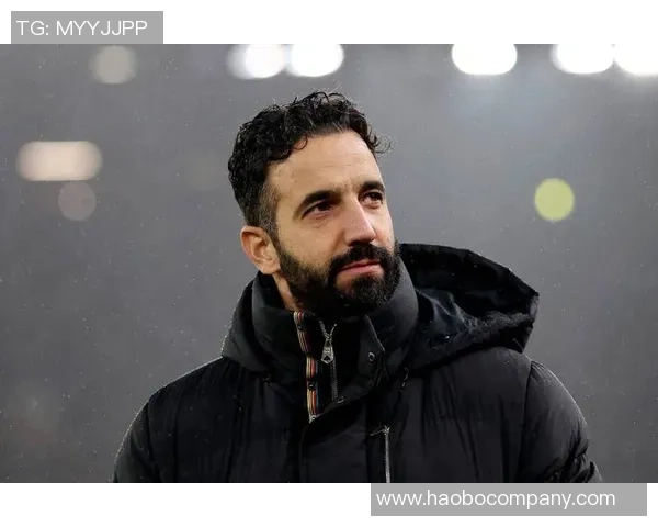 曼联管理层忧心阿莫林表现不佳拒绝为中场引援投入巨资