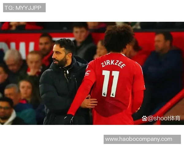 意大利媒体报道罗马有意租借齐尔克泽曼联尚未做出回应